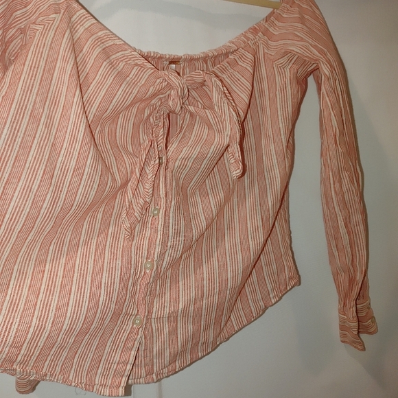 Free People Hello There Off the Shoulder Button From Long Sleeve Stripe Bow S - Picture 5 of 9